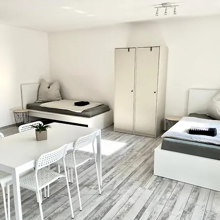 Audi - Neckarsulm - Bad - Kueche - Balkon - 4 Personen * Bad Friedrichshall