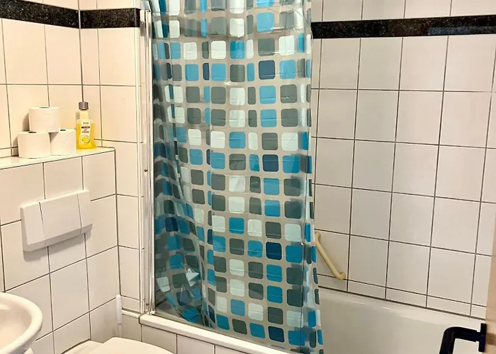 Apartament Audi - Neckarsulm - Bad - Kueche - Balkon - 4 Personen *