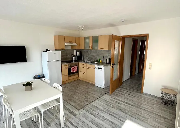 Audi - Neckarsulm - Bad - Kueche - Balkon - 4 Personen Apartament *